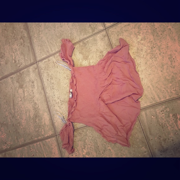 Short flowy top - Picture 1 of 2